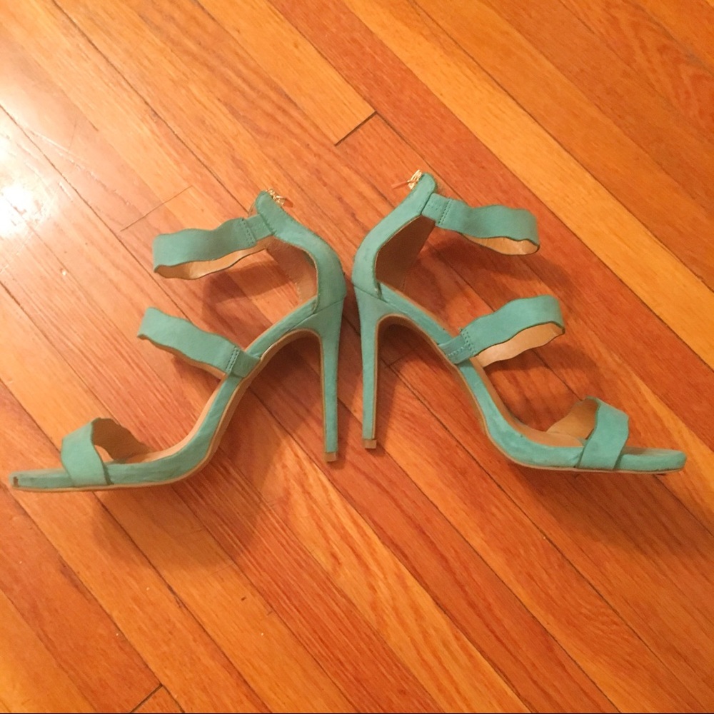 Green sandal heels